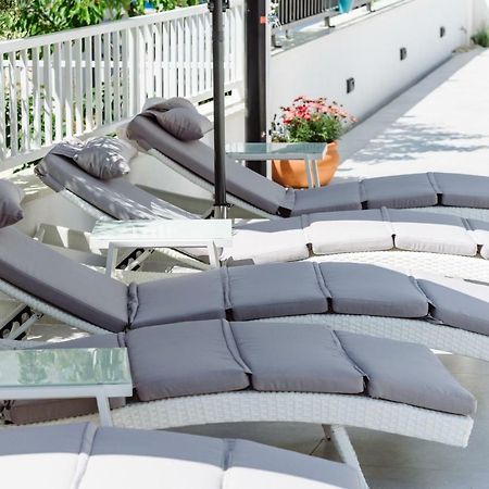 Apartments Villa Dalmatia Трогир Экстерьер фото